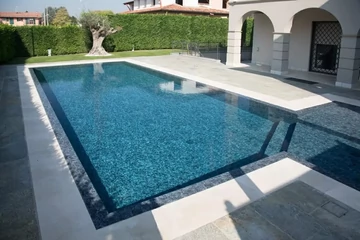Sopremapool Design - Pearl Black